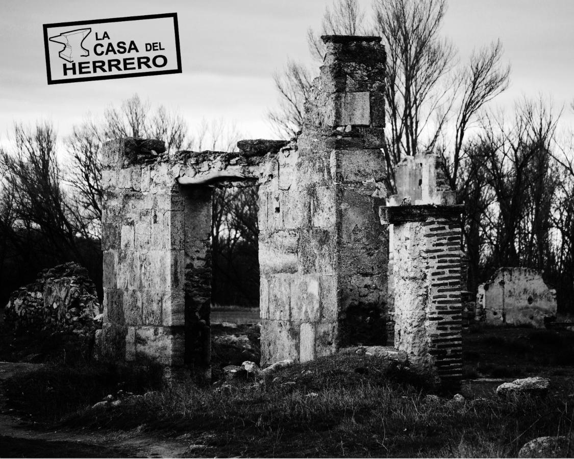 La Casa Del Herrero El Poyo Eksteriør billede
