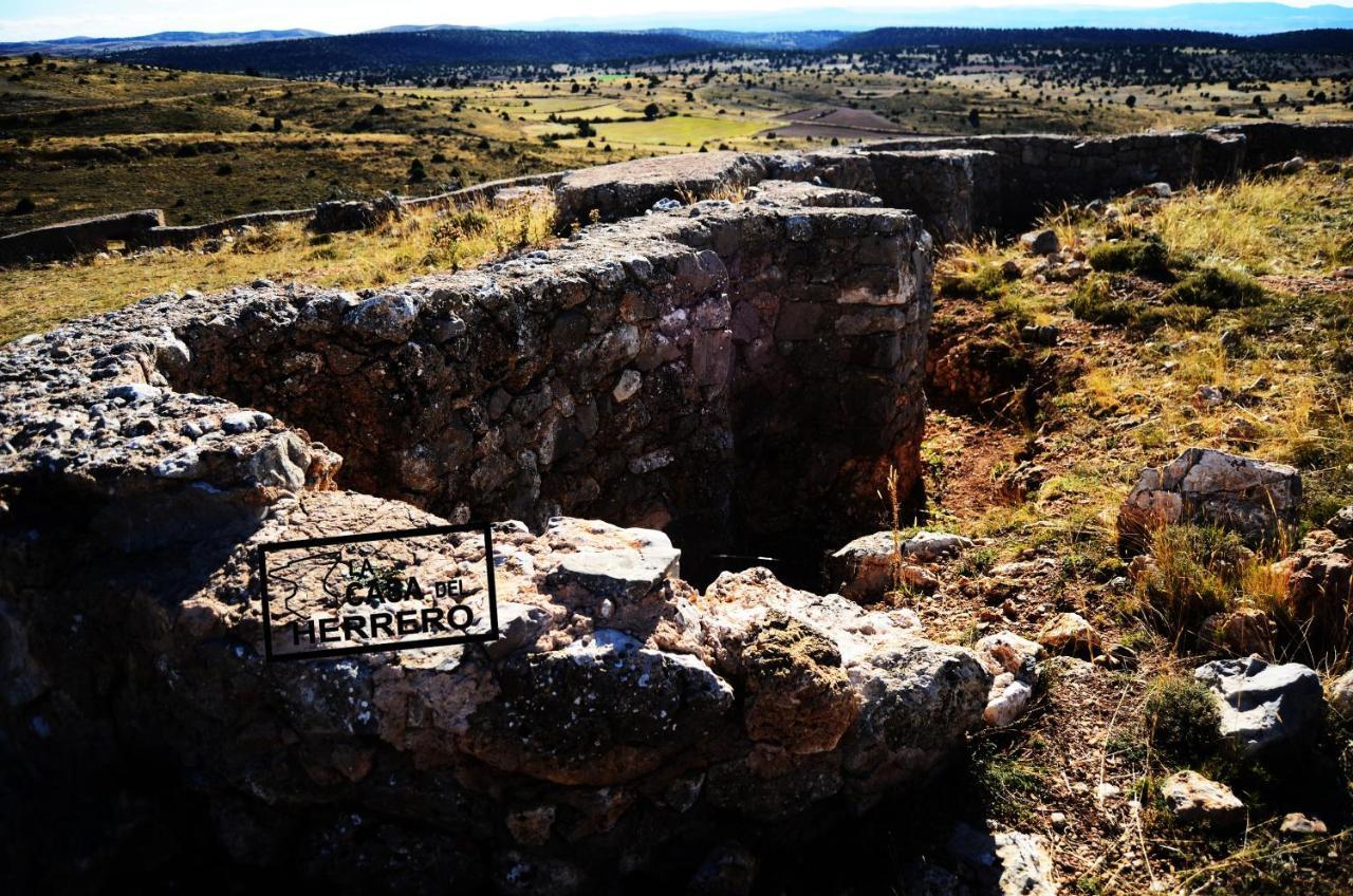 La Casa Del Herrero El Poyo Eksteriør billede