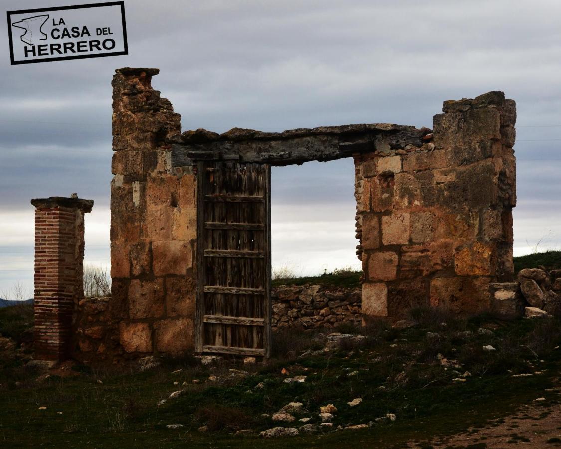 La Casa Del Herrero El Poyo Eksteriør billede