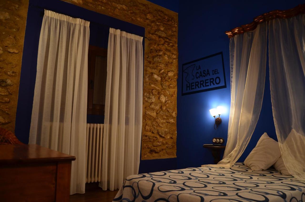 La Casa Del Herrero El Poyo Eksteriør billede
