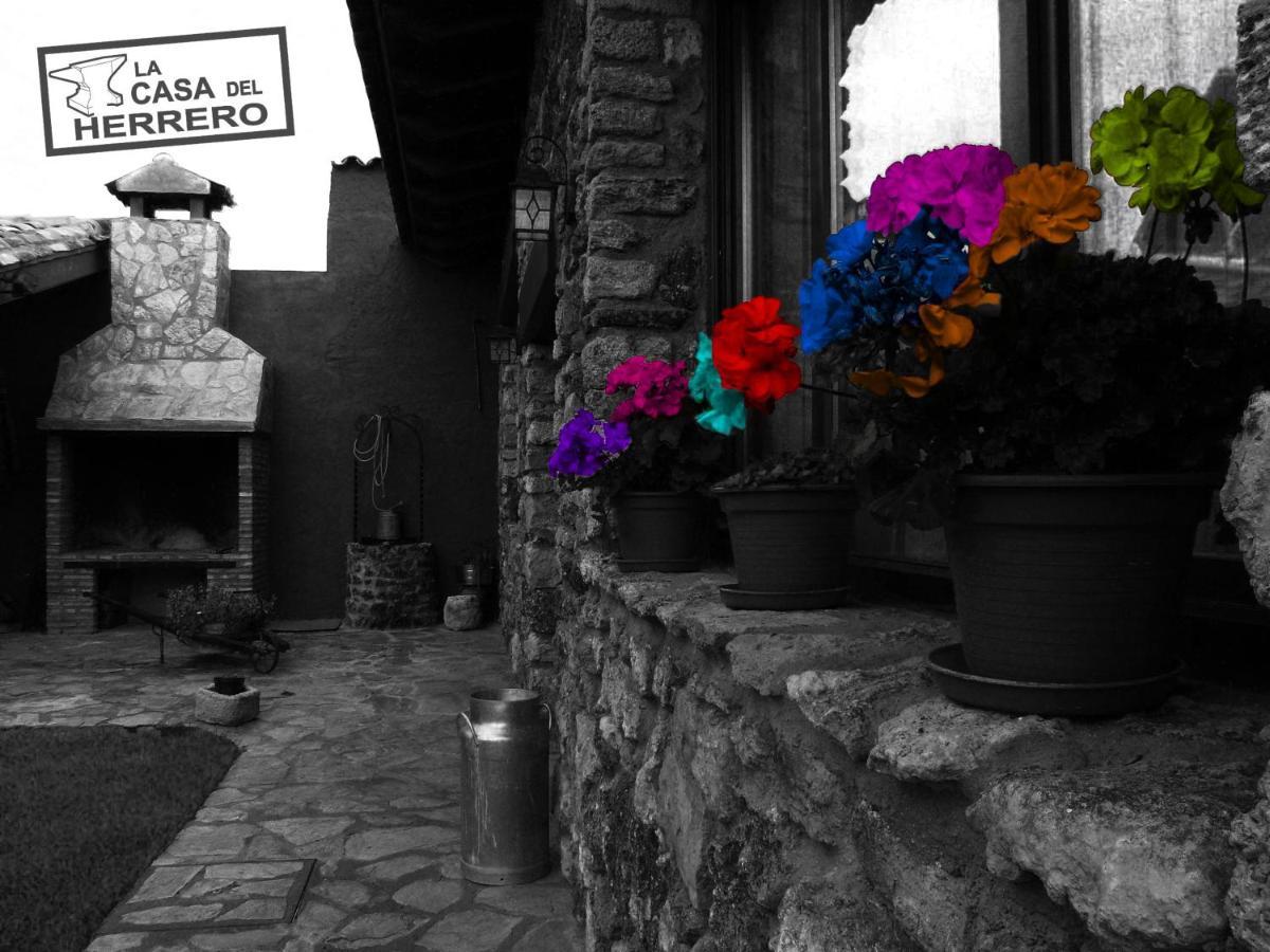 La Casa Del Herrero El Poyo Eksteriør billede